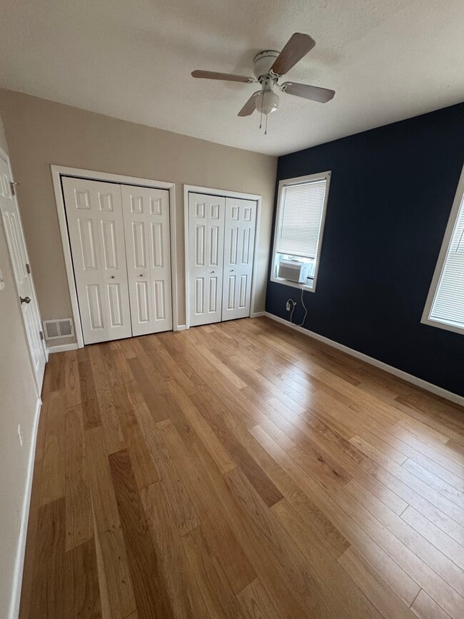 Building Photo - 1321 Virginia Ave