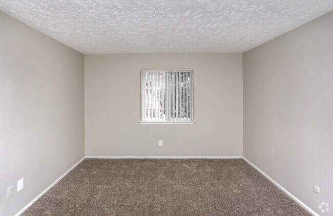 2BR, 2BA/Aurora - 1100 SF - The Eclipse Apartment Homes