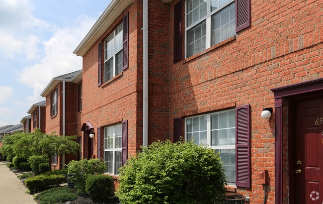 Building Photo - Lakota Point Townhomes