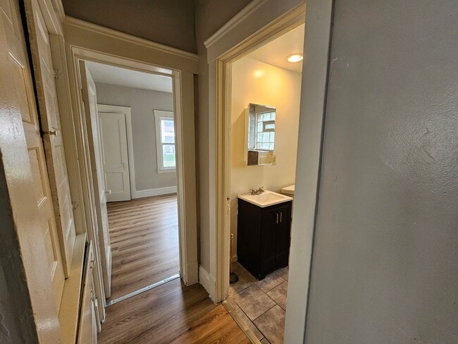 Building Photo - Idlewood Ave