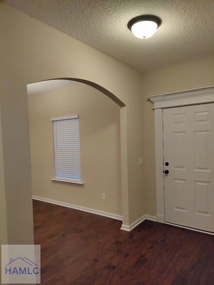 Foto del edificio - 1598 Longleaf Ct