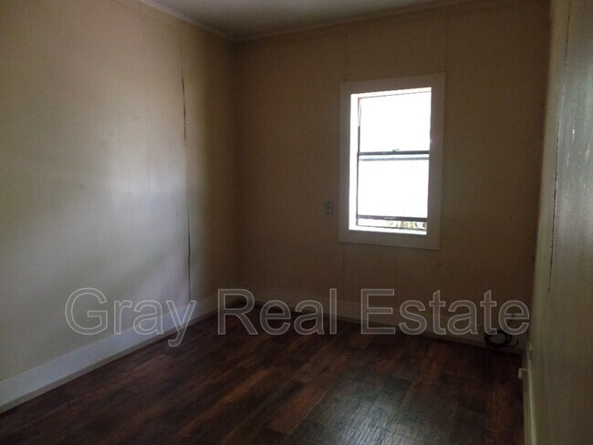 Foto del edificio - 502 E 16th St