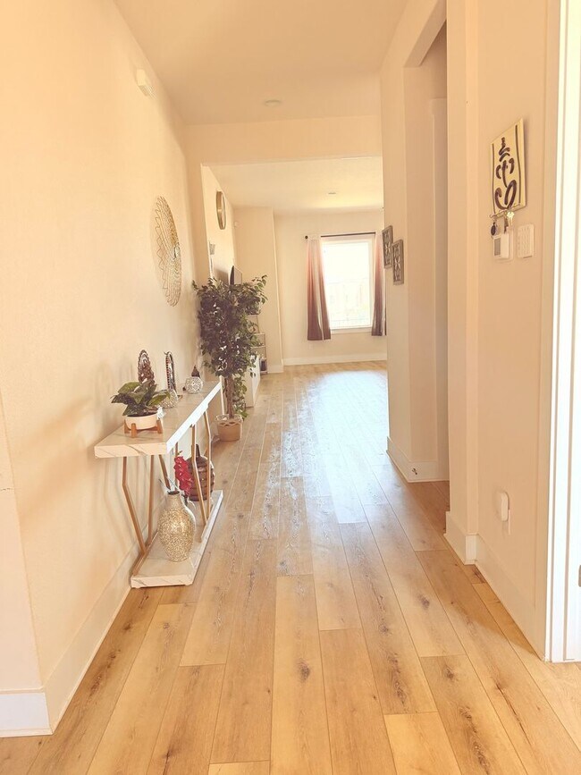 Foto del edificio - 1832 Indian Apple Wy