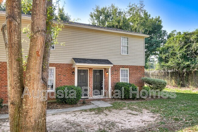 Building Photo - 134 Chalet N Blvd