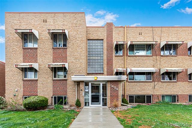 Foto del edificio - 1454 Jersey St