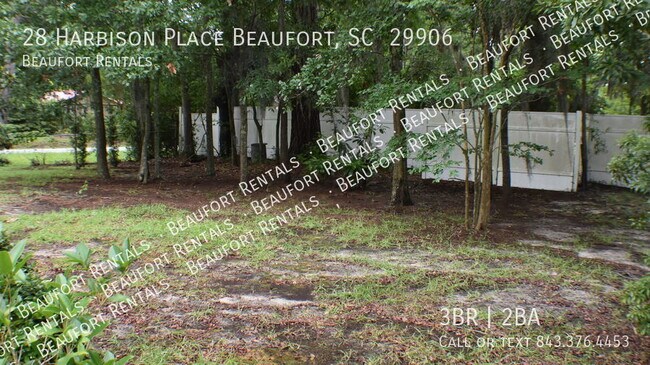 Building Photo - 28 Harbison Place Beaufort, SC  29906