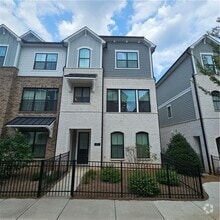 Building Photo - 455 Ashbury Dr