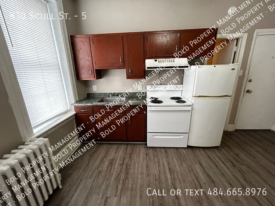 Foto principal - One Bedroom One Bathroom Apartment