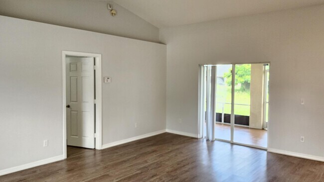 Foto del edificio - 351 SW Feldman Ave