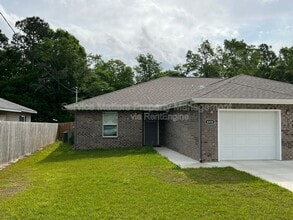 Building Photo - 6858 Stirrup Ln