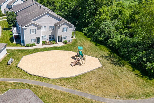 Foto del edificio - WoodsEdge Apartments