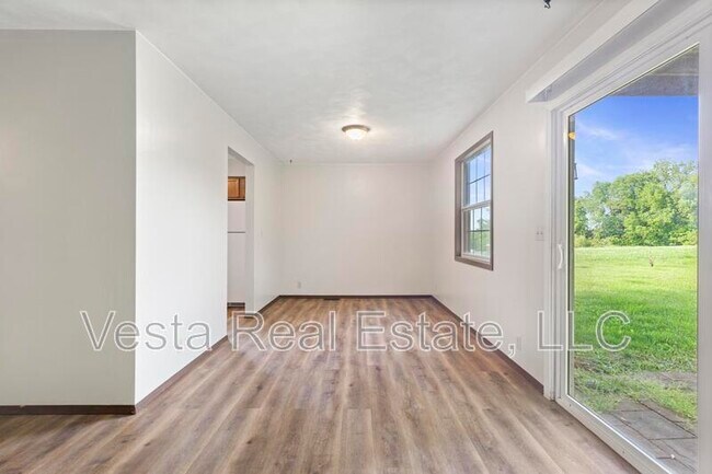 Foto del edificio - 412 N. Highland