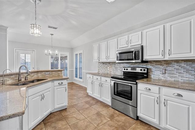 Building Photo - 4425 Forsyth Ln