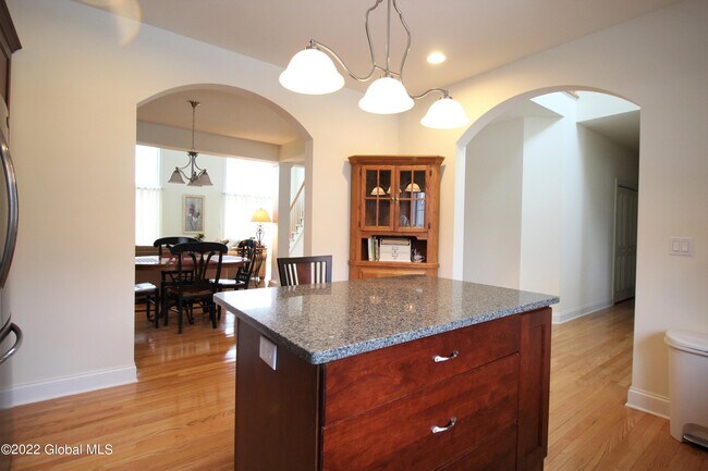 Building Photo - 24 Mulberry Dr