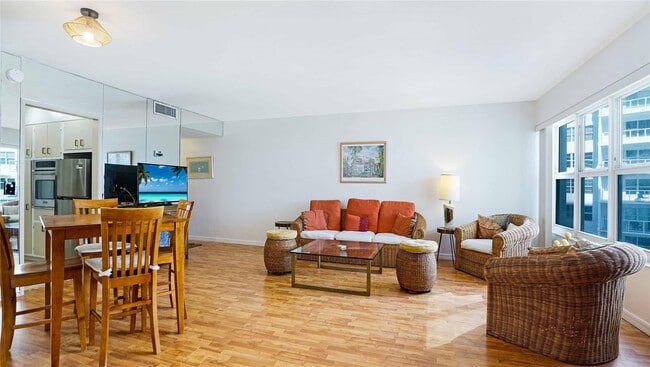 Building Photo - 3700 Galt Ocean Dr