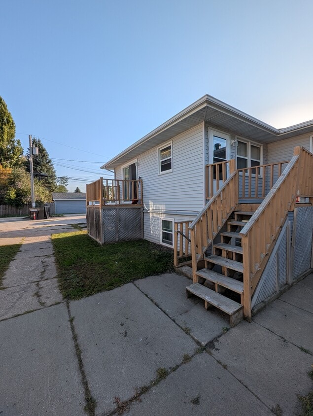 Foto principal - 1103 Campbell Dr