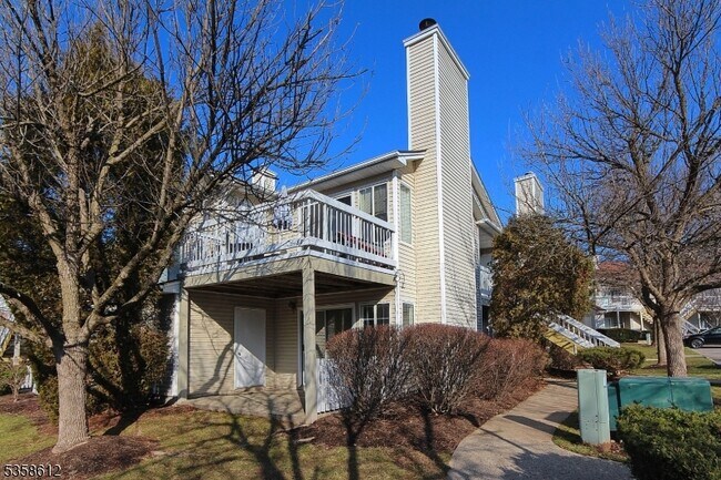 Building Photo - 87 Mayfield Rd