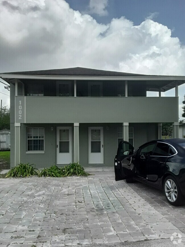 Apartments for Rent in 33844