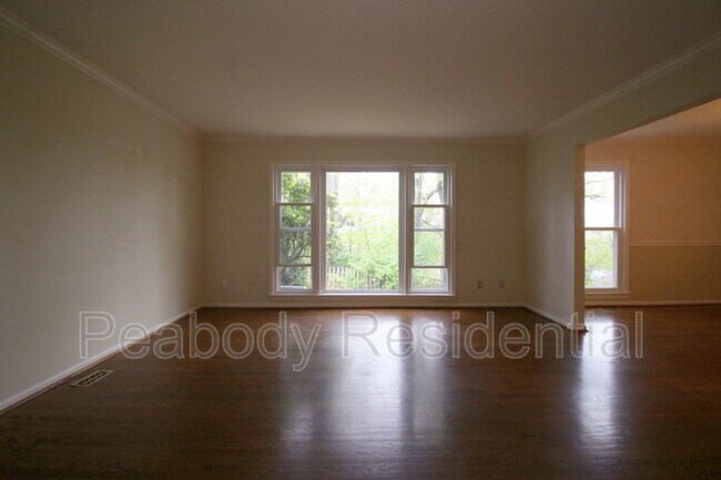 Foto del edificio - 6028 1st St N