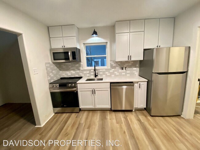 Building Photo - 3 br, 1.5 bath House - 531 Queen Anne