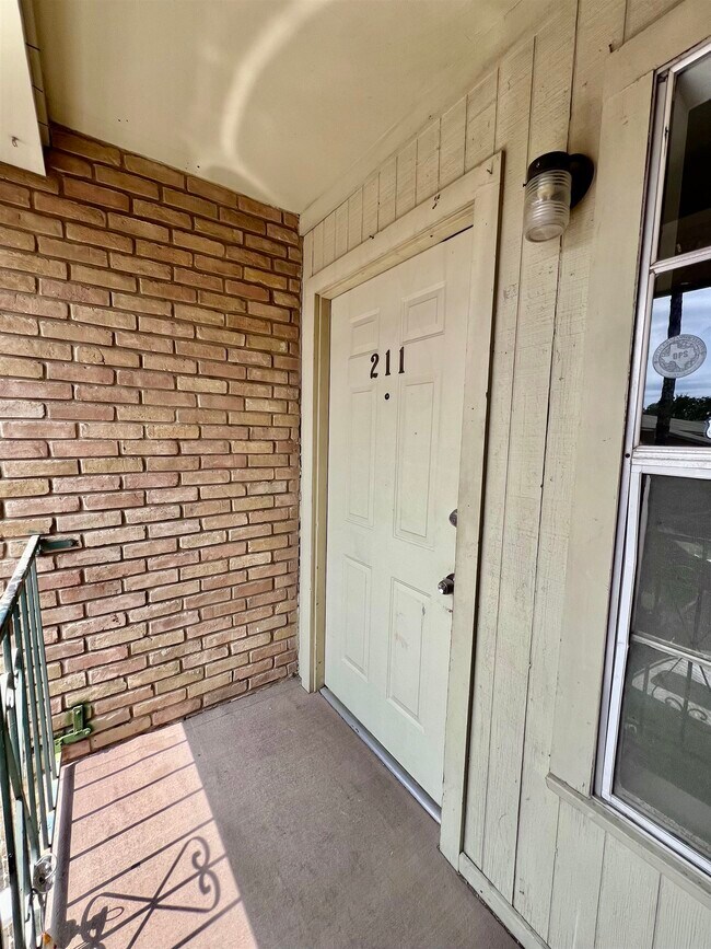 Foto del edificio - 5302 Springfield Ave