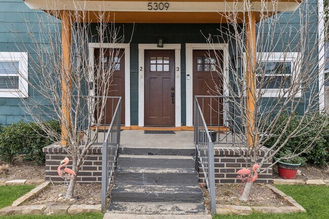Foto del edificio - 5309 Side Ave