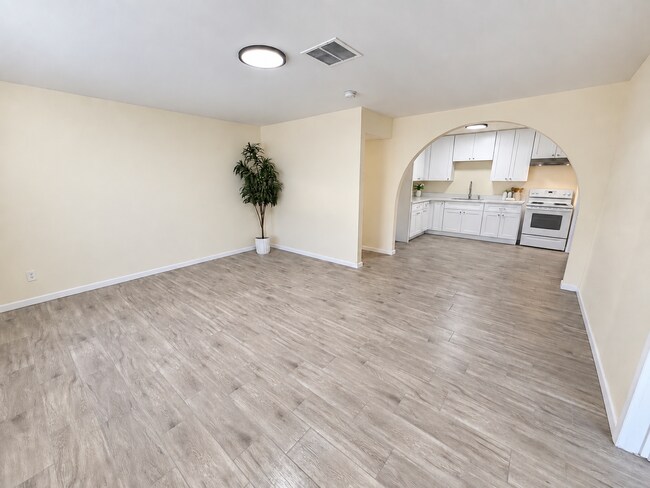 Foto del edificio - 6518 N 61st Dr