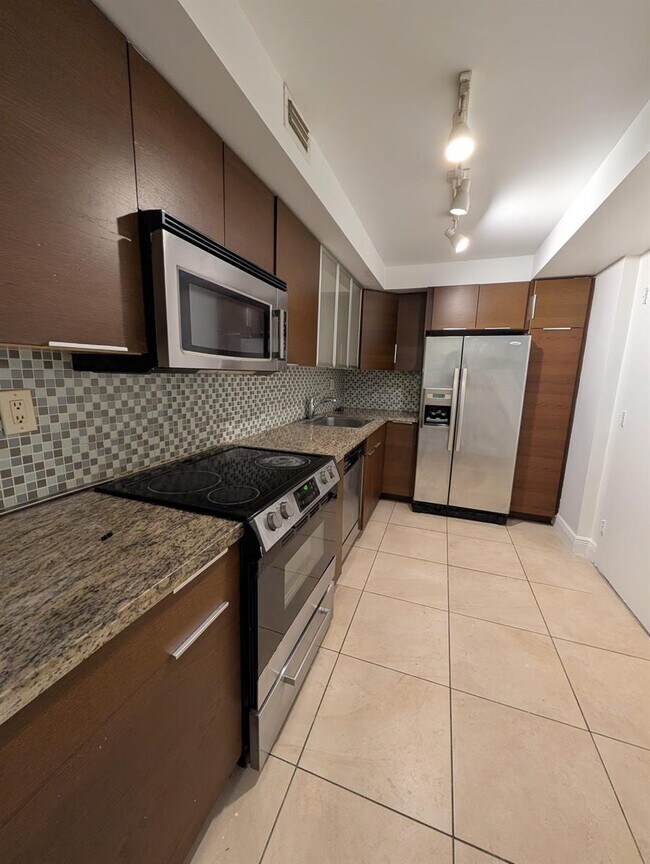 Foto del edificio - 1800 Sans Souci Blvd