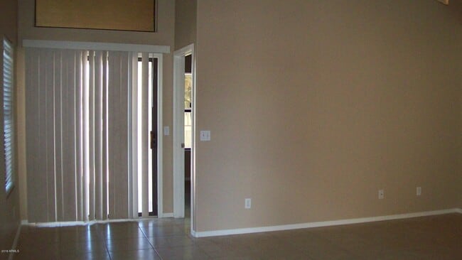 Foto del edificio - 802 E Rosemonte Dr