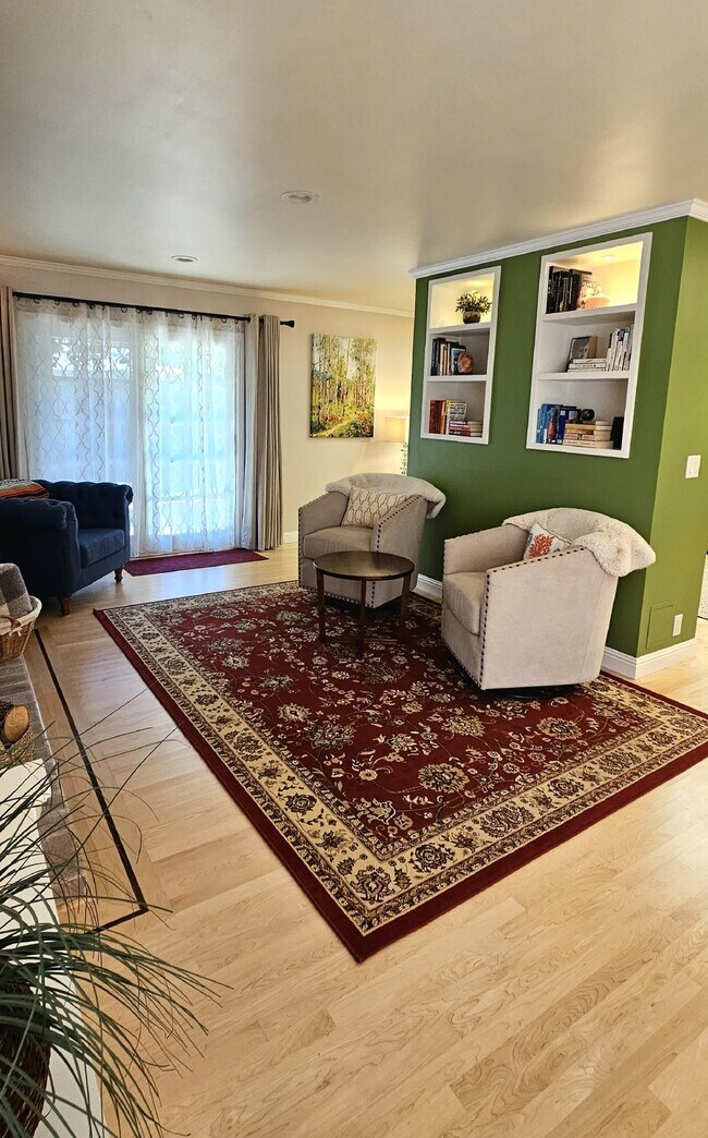 Foto del edificio - 218 Highland Ct