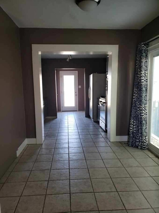 Building Photo - 460 Co Rd 6100
