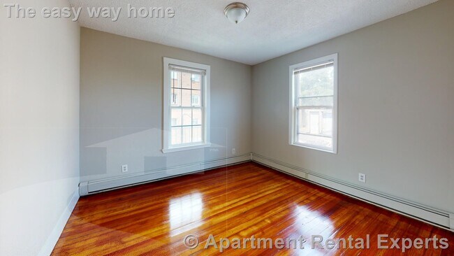 Foto del edificio - 280 McGrath Hwy