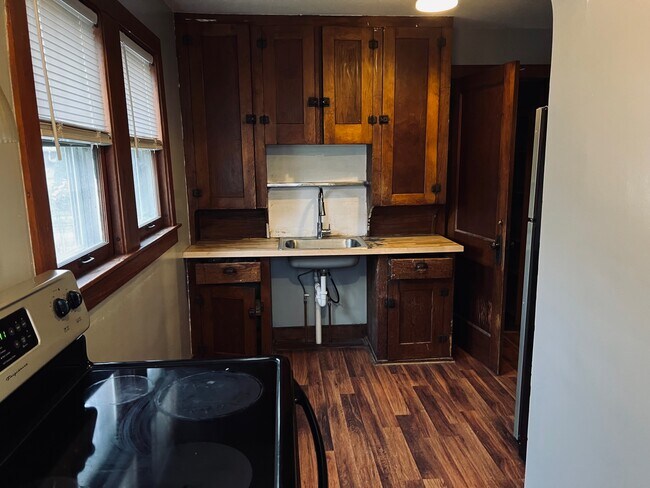 Foto del edificio - 415 Rockwell St