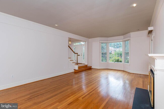 Foto del edificio - 7014 Hunter Ln