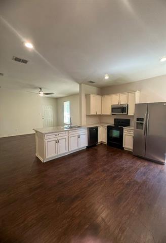 Foto del edificio - 5417 Prairie Ln