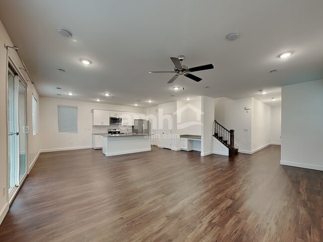 Building Photo - 4849 Colossal Star St
