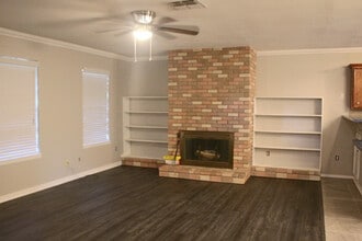 Building Photo - 158 Tahitian Dr