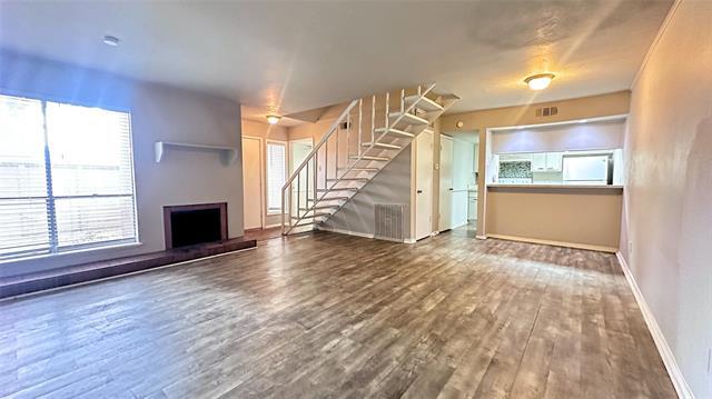 Foto del edificio - 3045 Park Ln