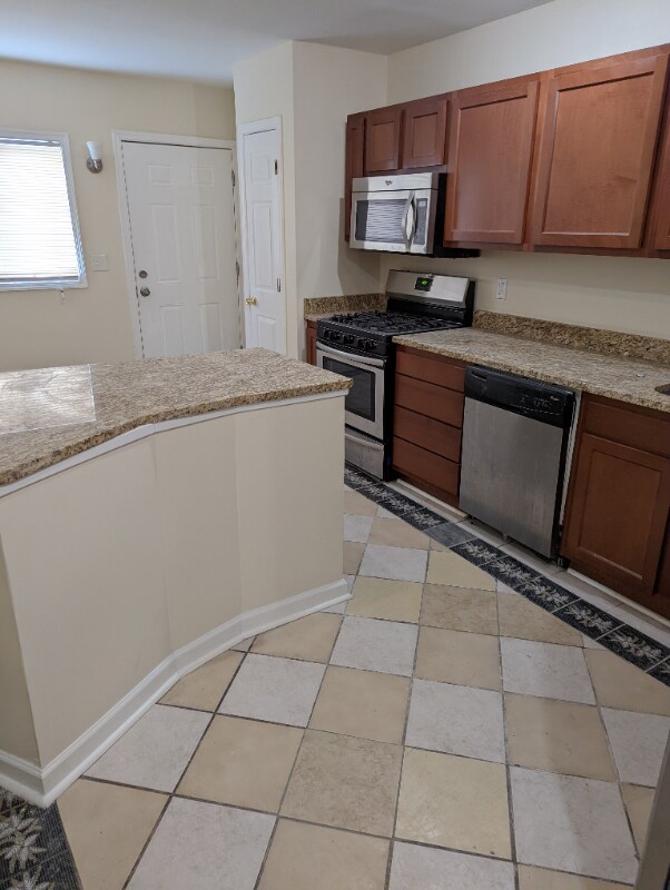 Building Photo - 772 Carroll St