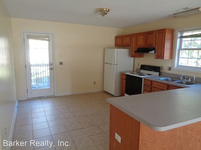 Building Photo - 3 br, 2 bath House - 4820 Morecambe Way