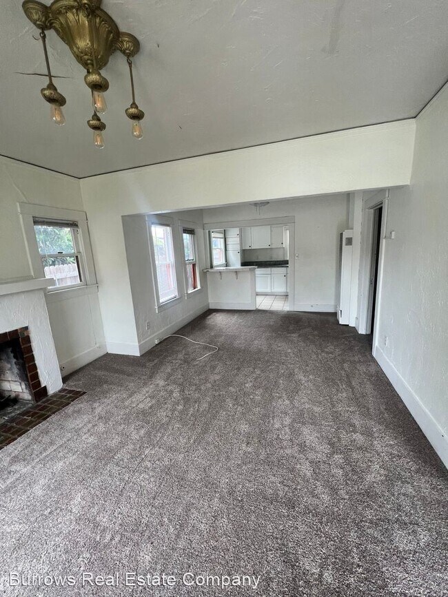 Foto del edificio - 2 br, 1 bath House - 215 S. Santa Cruz Street