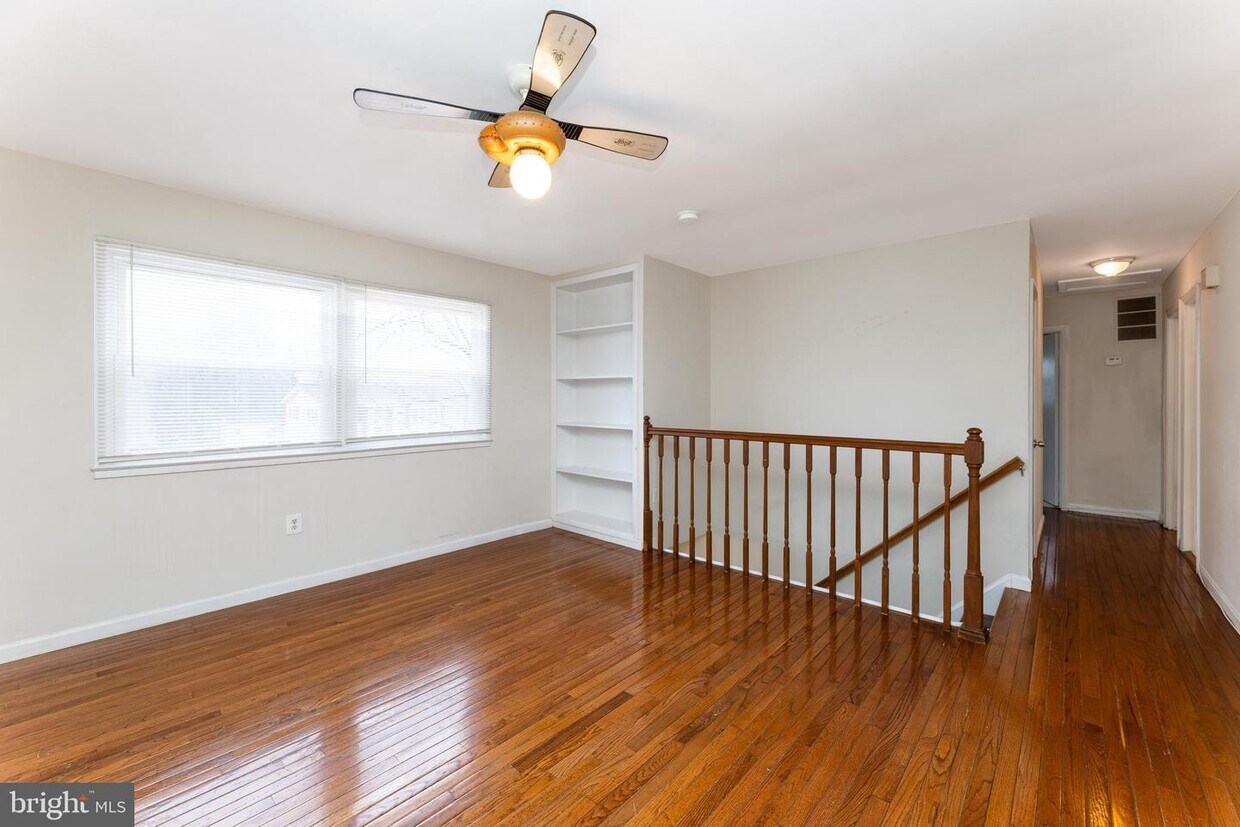 Foto principal - 4322 Kentland Dr