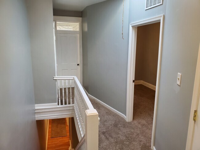 Building Photo - 1113 Ashburton St