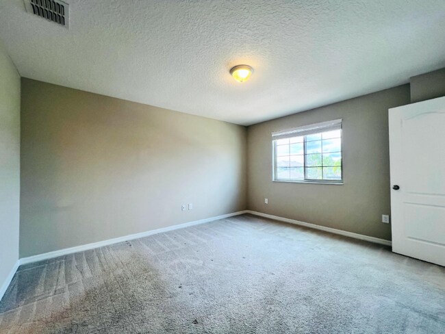 Building Photo - 1295 Flowing Tide Dr