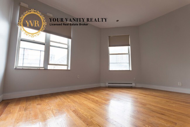 Foto del edificio - 230 W 107th St