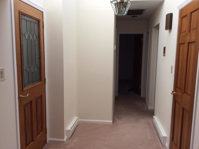 Building Photo - 44B Cheshire Square