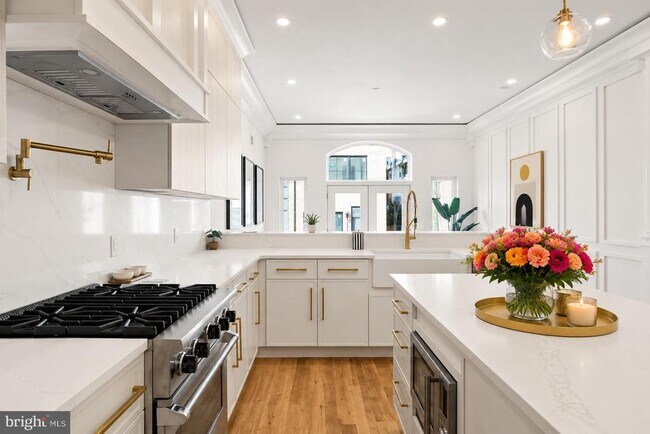 Foto del edificio - 1146 N 3rd St