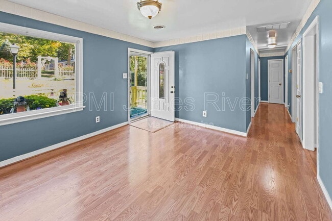 Foto del edificio - 6866 Sika Ln