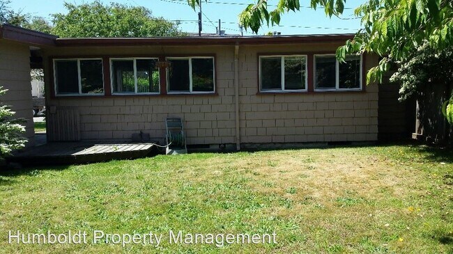 Building Photo - 2 br, 1 bath House - 1611 County Lane