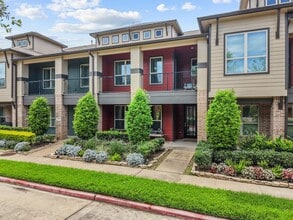Building Photo - 416 Via Regatta Dr